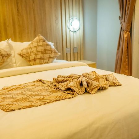 Ojaja Suites By Perennia Akure Bagian luar foto