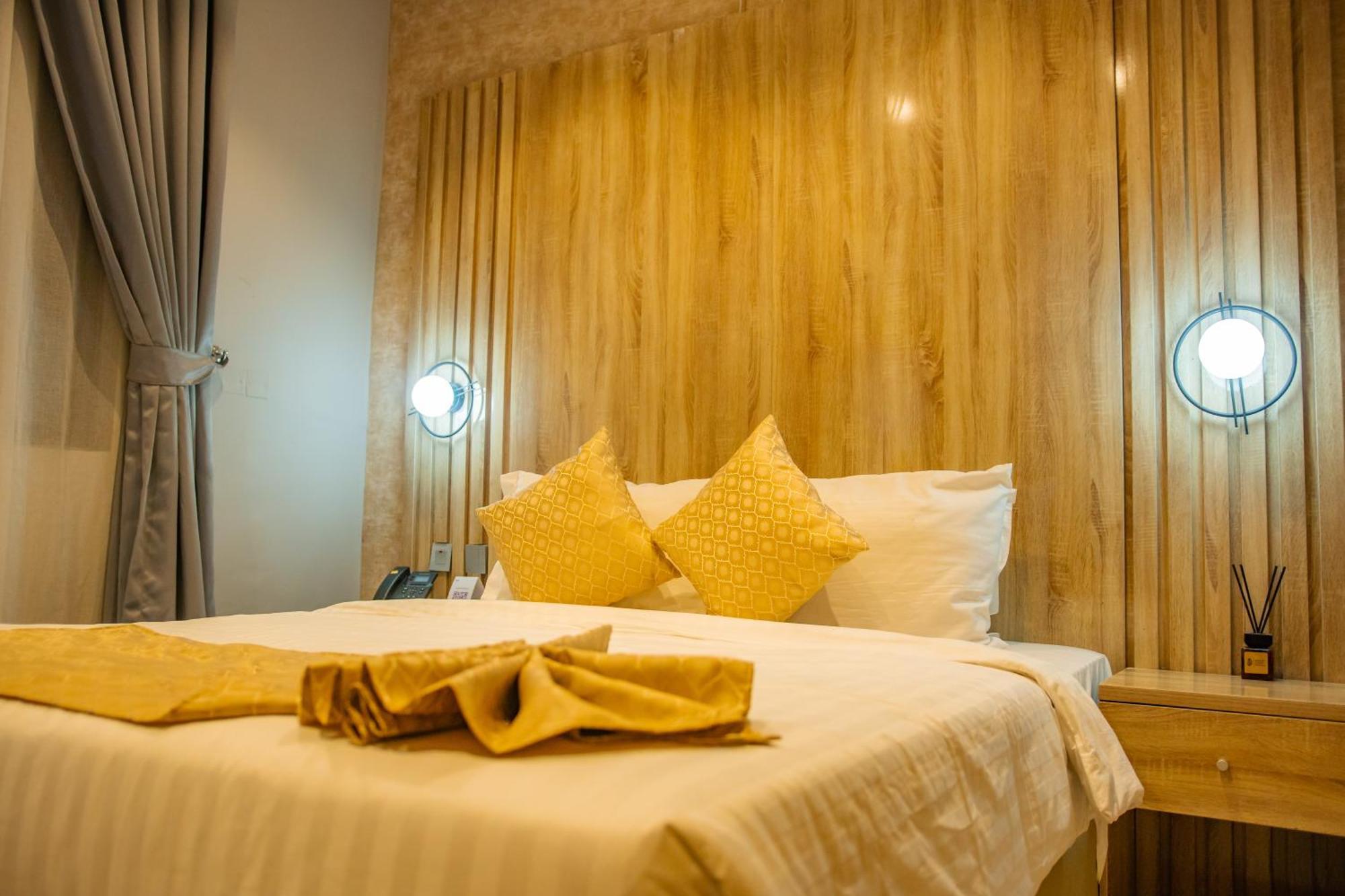 Ojaja Suites By Perennia Akure Bagian luar foto